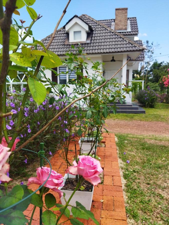 Tehel Farmhouse Malacca Exterior foto